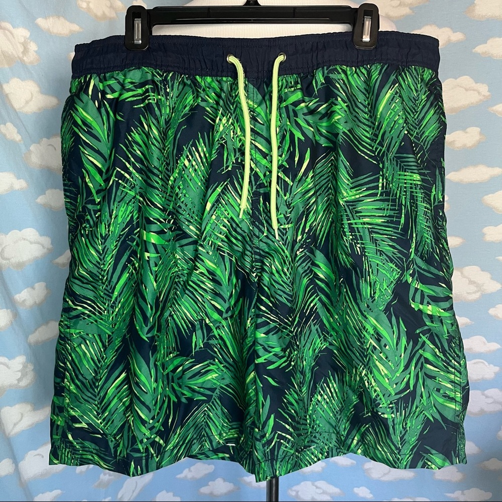 Gap Men’s Swim Trunks Palm Fronds Pattern Size XL‎
